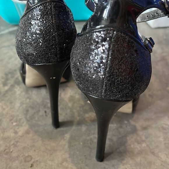 Size 8 Black Sparkly Guess Peep Toe Platform Stilettos - Picture 4 of 5
